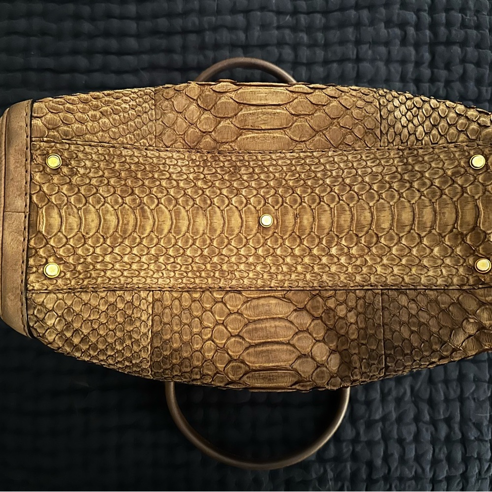 Gorgeous Gucci Python Handbag - Picture 13 of 13